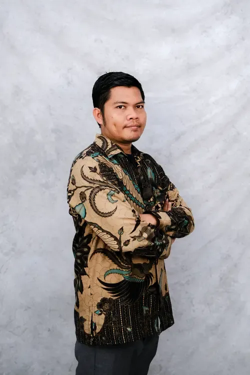 FACHRUN AZMI,S.Pd